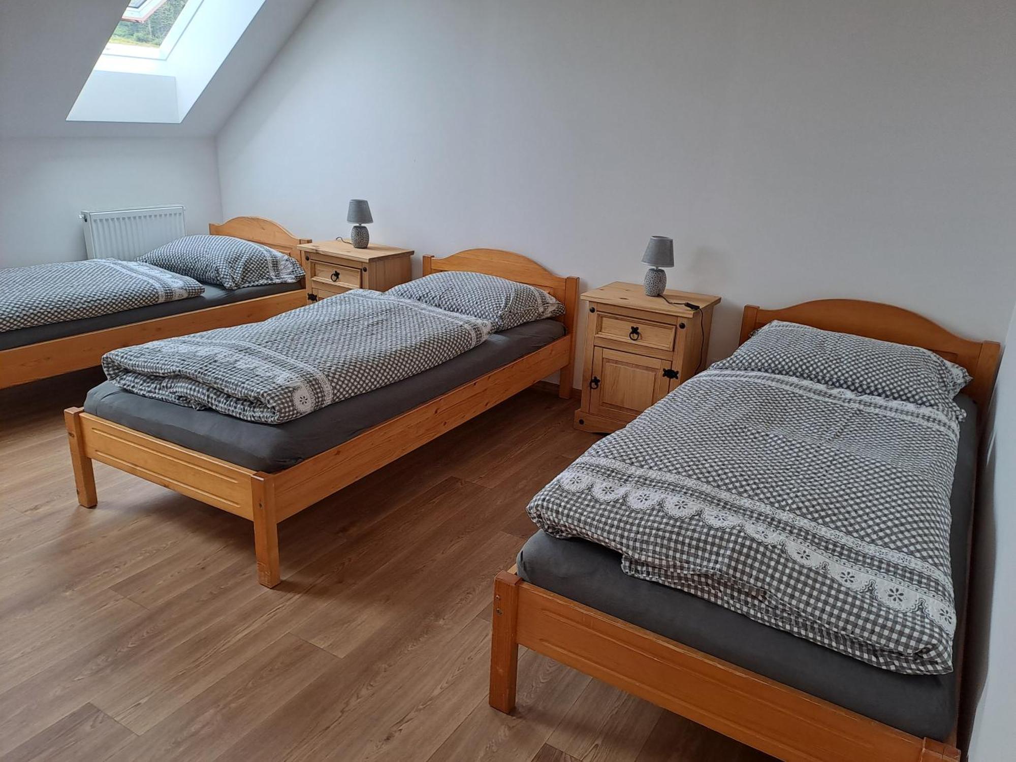 Pension Na Statku- Konsky Apartman Malenitz Exteriér fotografie